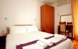 Apartman sa 2 spavace sobe u Apartmani Draskovic, privatni smeštaj u mestu Petrovac, Crna Gora